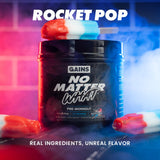 GAINS IN BULK vaso con sabor Rocket Pop, aspecto refrescante
