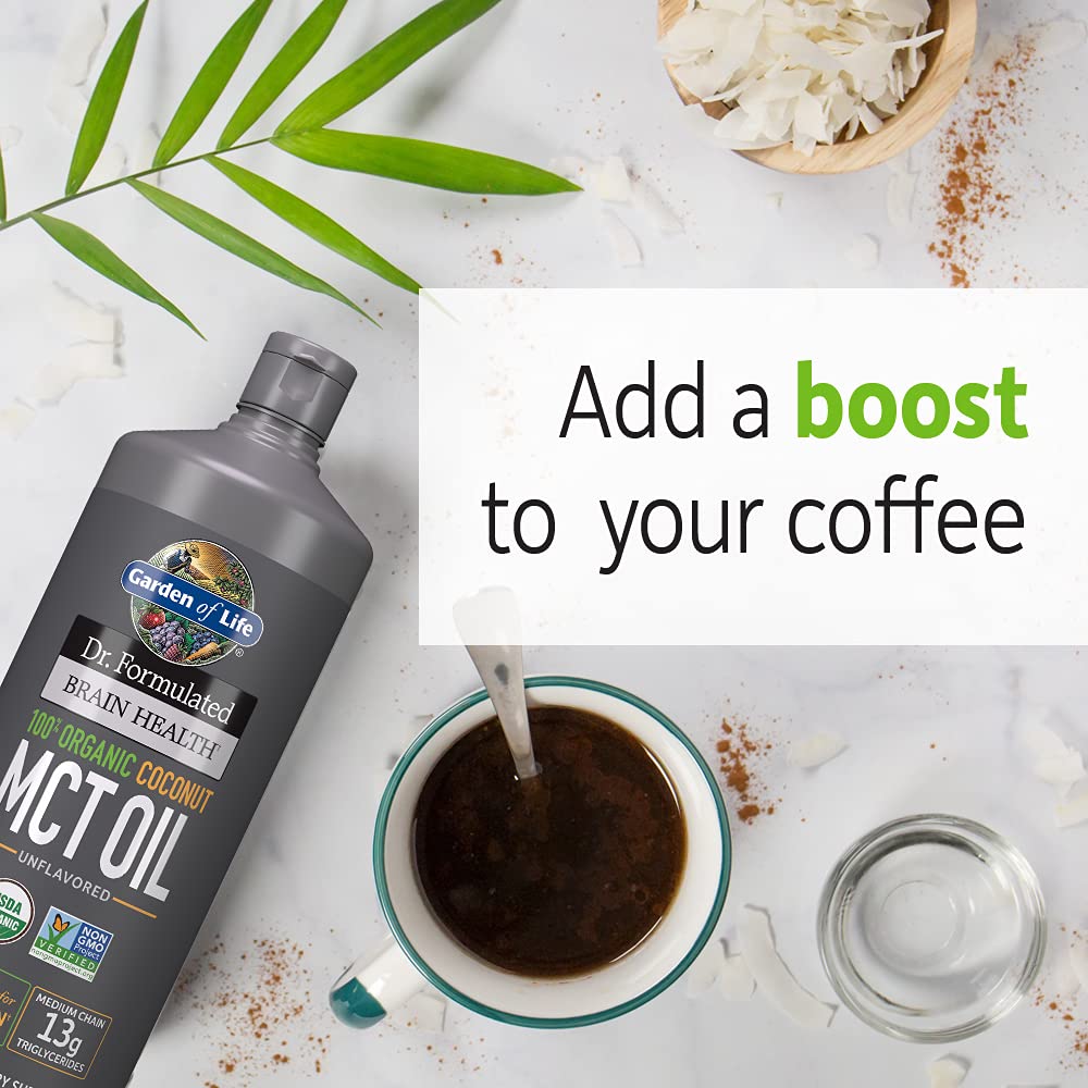 Garden of Life aceite MCT vertido en café para impulso matutino sin sabor