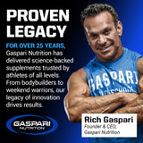 Gaspari SizeOn tarro abierto mostrando contenido listo para uso y manipulación higiénica