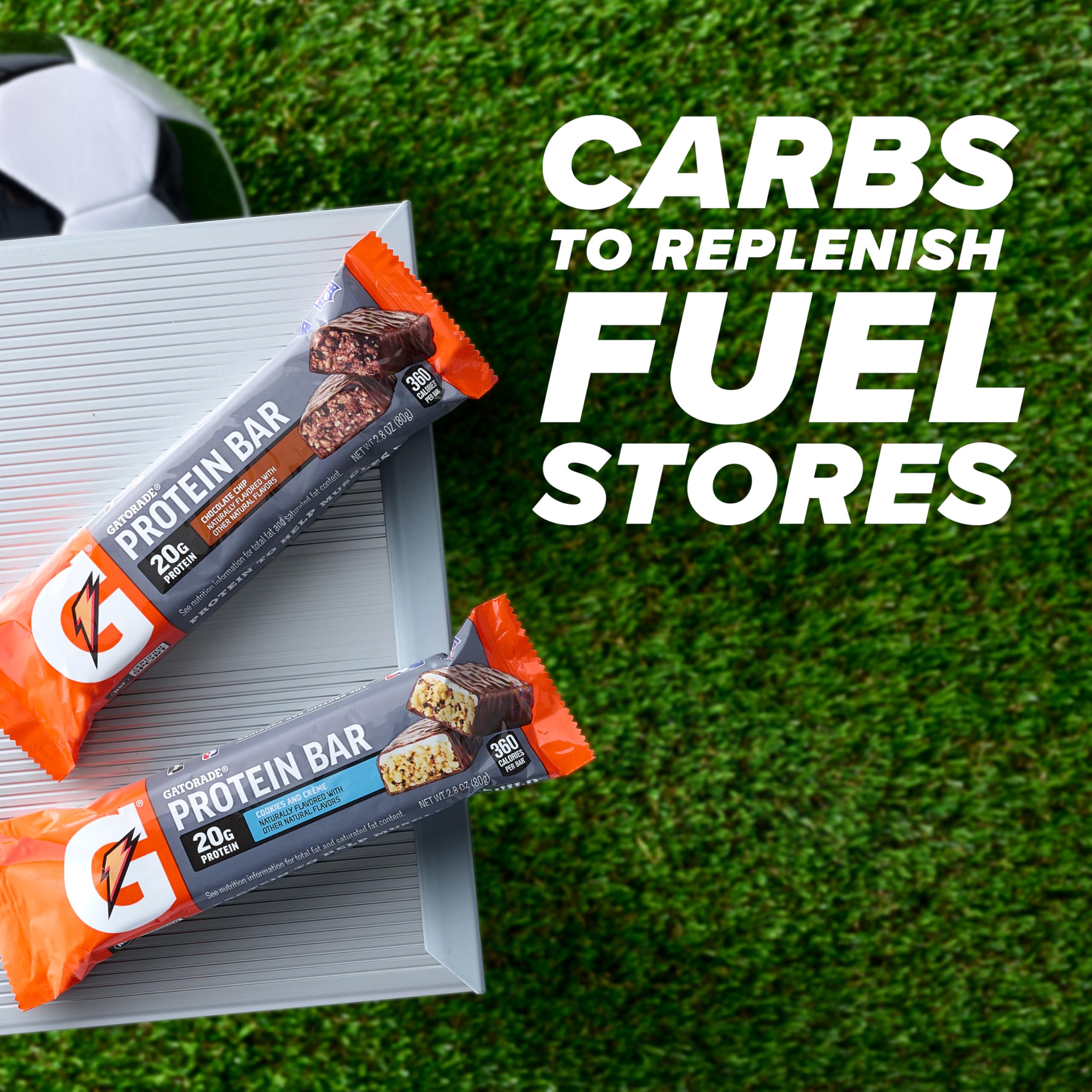 Gatorade barra en bolsa deportiva en ambiente de entrenamiento, recarga rápida