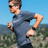 Paquete de 20 Gatorlyte dispuesto sobre mesa, ideal para entrenamientos frecuentes