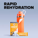 Gatorlyte en uso en gimnasio, hidratación rápida durante ejercicio