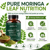 Generic polvo de Moringa en primer plano destacando pureza