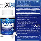 Genex Formulas cápsulas en mano para visualizar tamaño y facilidad de ingestión