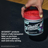 GHOST etiqueta transparente enfocada en la lista y dosis de ingredientes