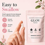 cápsulas de Glov Organic esparcidas sobre fondo natural destacando ingredientes botánicos