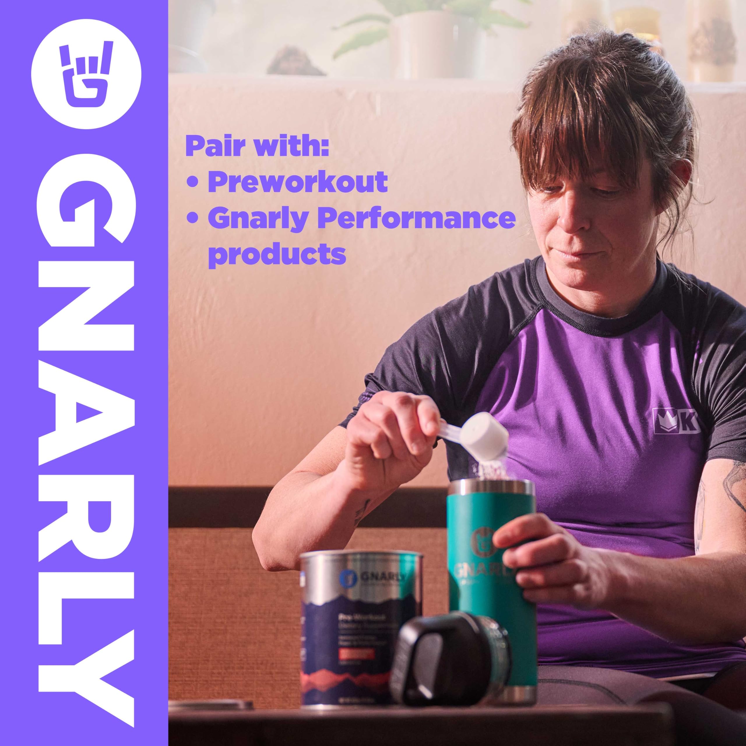 Gnarly Nutrition polvo Creapure en primer plano destacando pureza