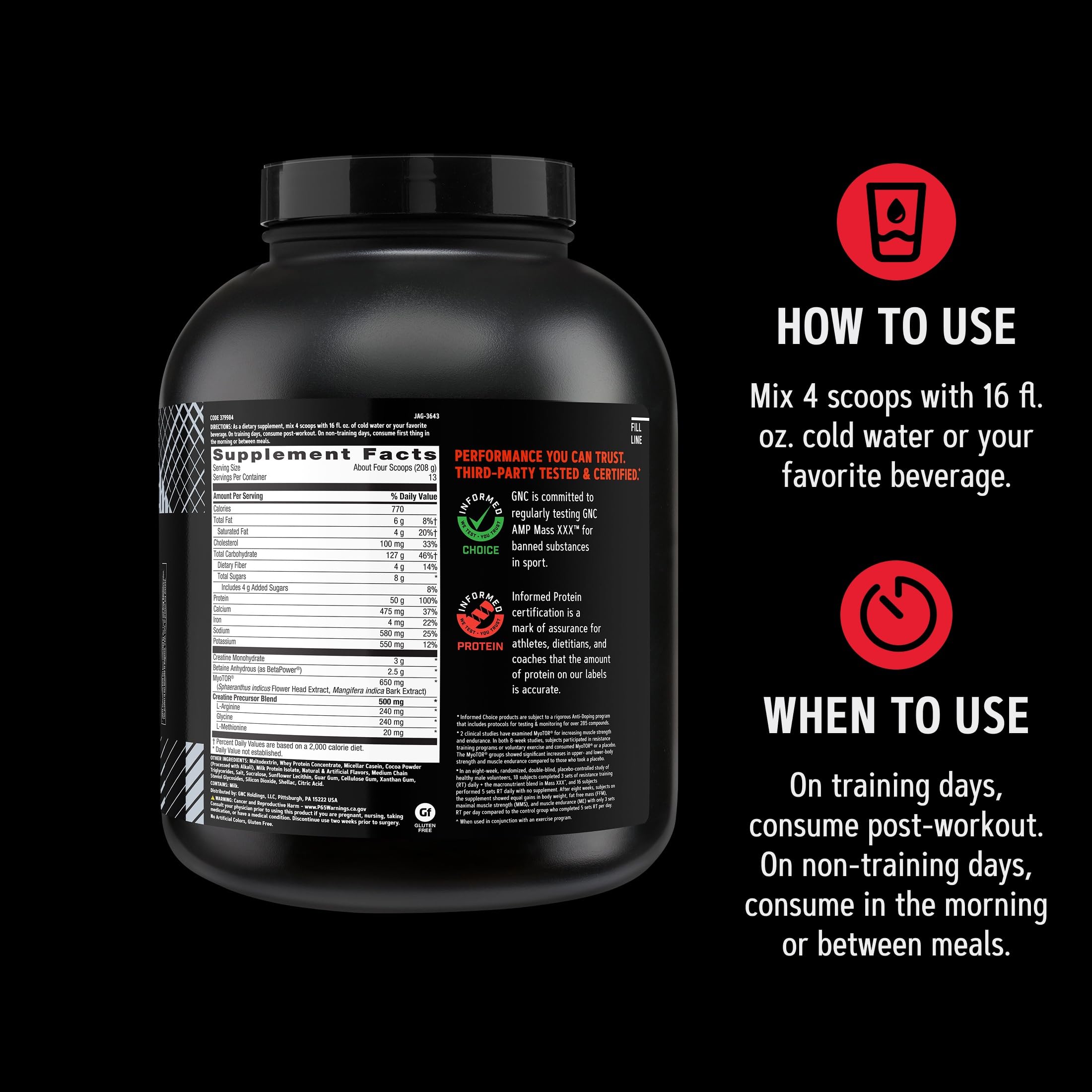 GNC AMP MASS XXX en escena de entrenamiento con atleta consumiendo batido para energía