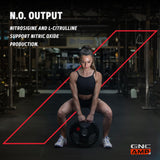 GNC AMP Ultra Nox en mano para comparar tamaño y mostrar porción práctica
