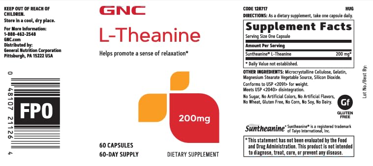 GNC persona tomando cápsula L-Theanine para control de estrés diario
