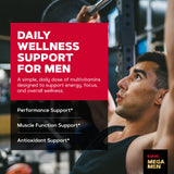 GNC Mega Men Sport tapa y etiqueta que muestran dosis y características
