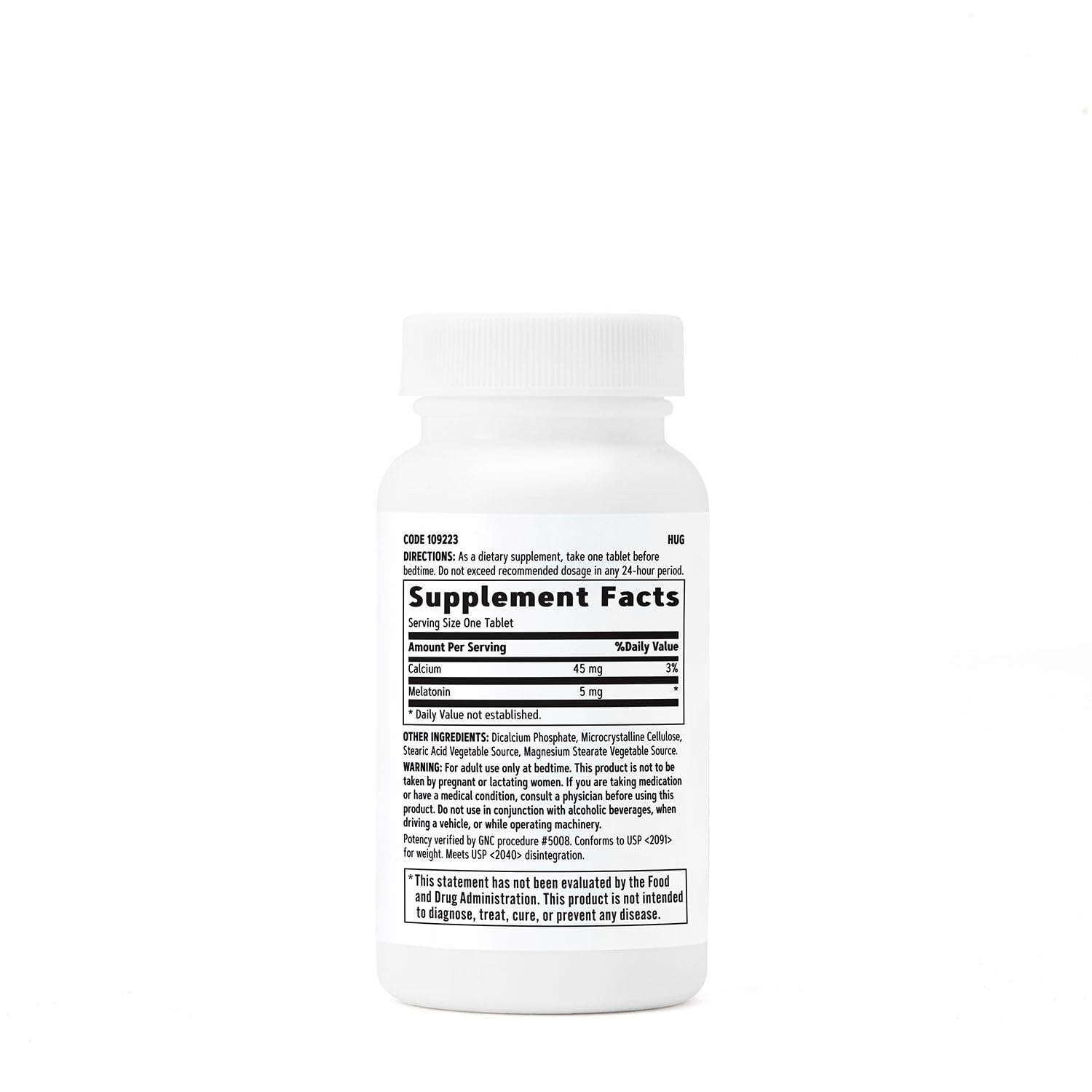 GNC primer plano de tableta vegetal resaltando textura y facilidad de deglución