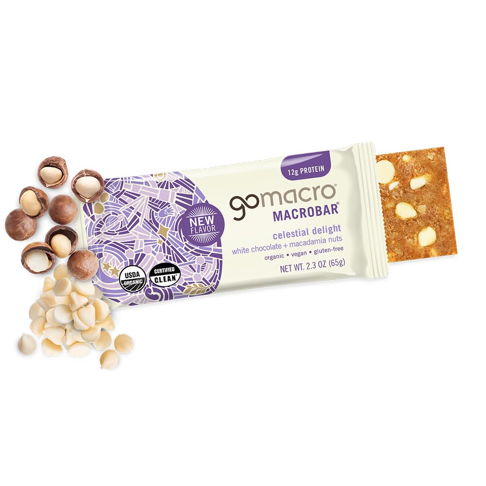 GoMacro MacroBar primer plano de nueces de macadamia, textura crujiente visible