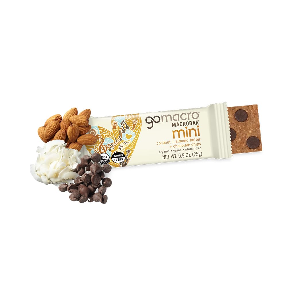 Detalle de textura de coco y chips de chocolate en GoMacro MacroBar Mini que resalta ingredientes reales