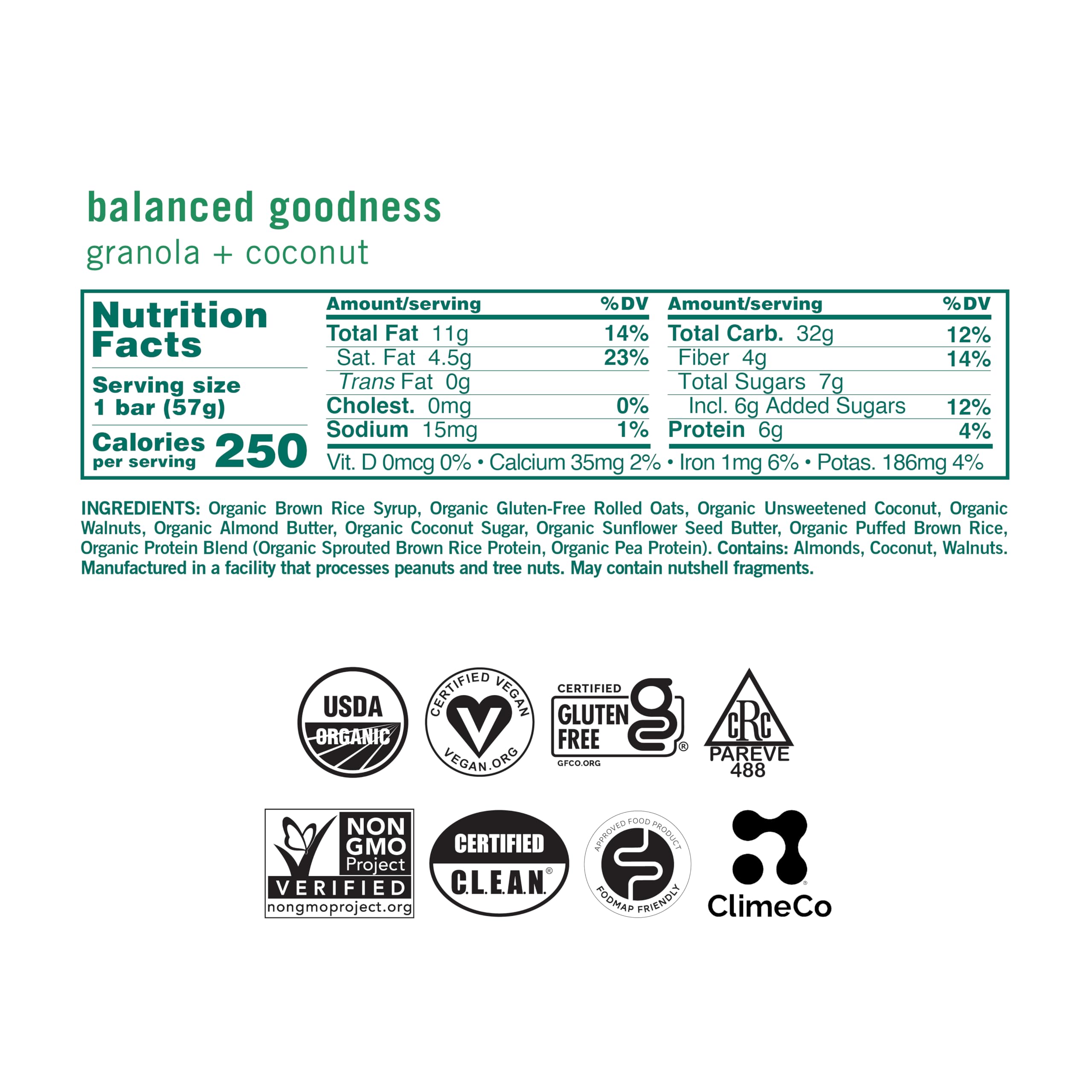 GoMacro primer plano de textura con coco rallado y trozos de nuez nutritivos