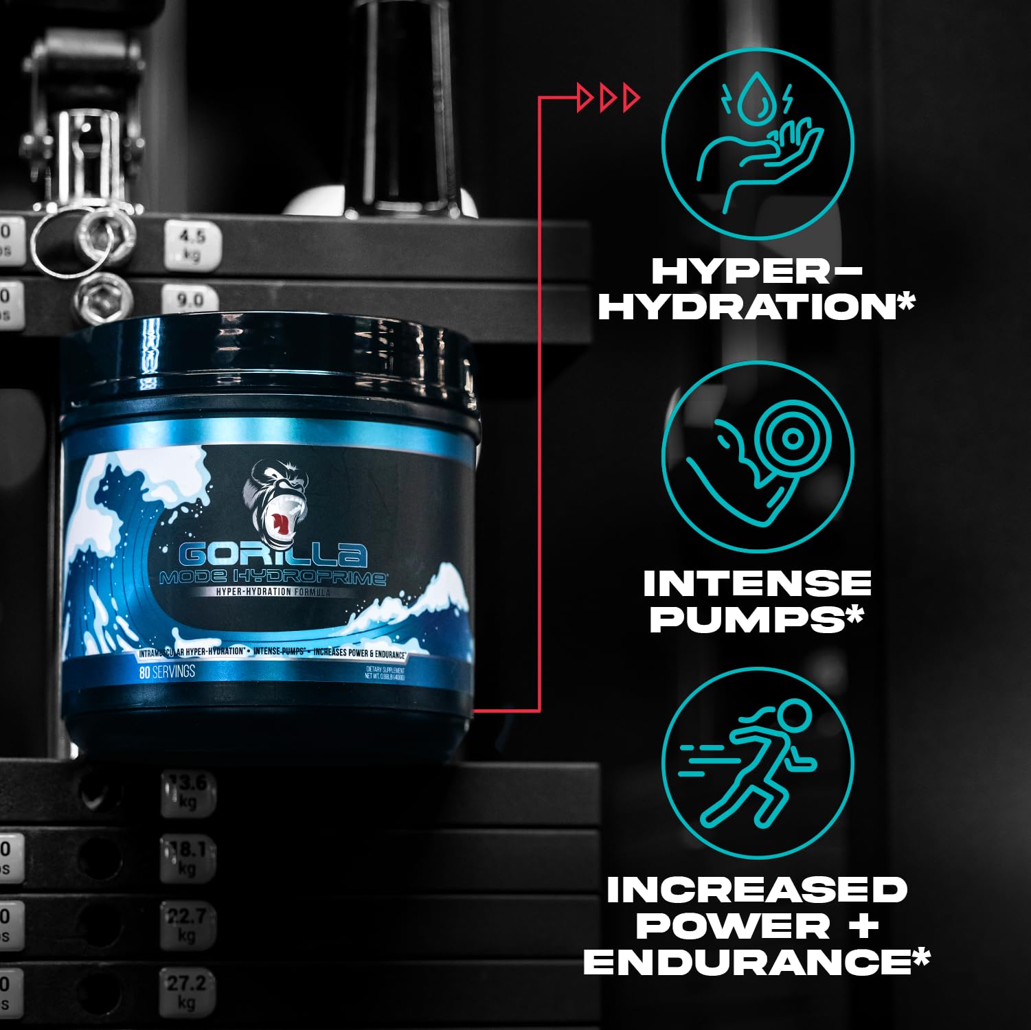 Atleta en gimnasio usando Hydroprime de Gorilla Mind antes de entrenar para pumps intensos