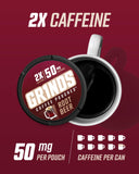 Detalle del contenido del pouch Grinds mostrando textura y sello de frescura