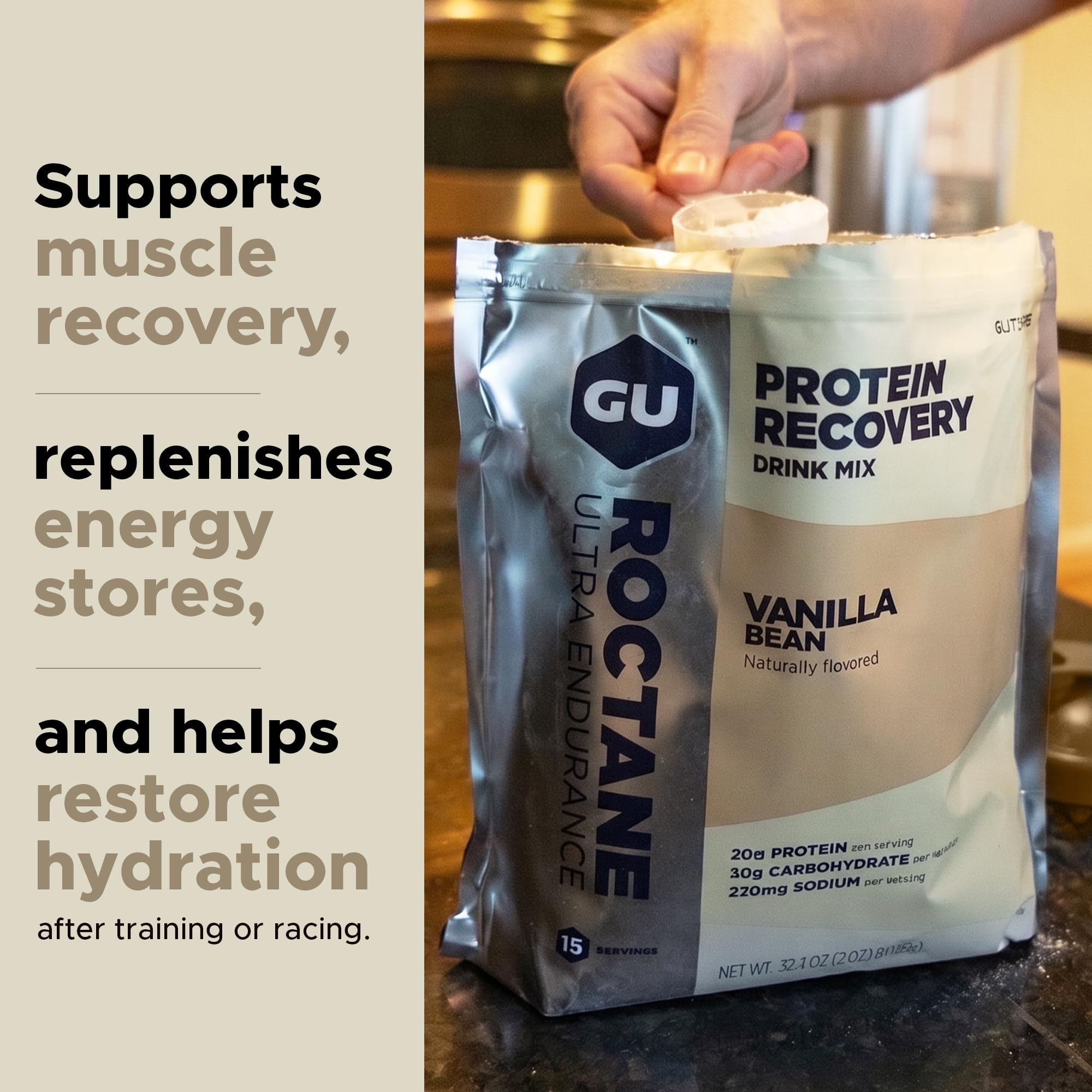 Deportista agitando shaker con GU Energy Roctane para una recuperación eficiente tras ejercicio
