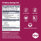 GU Energy gel Tri-Berry en mano para mostrar tamaño portátil y conveniencia