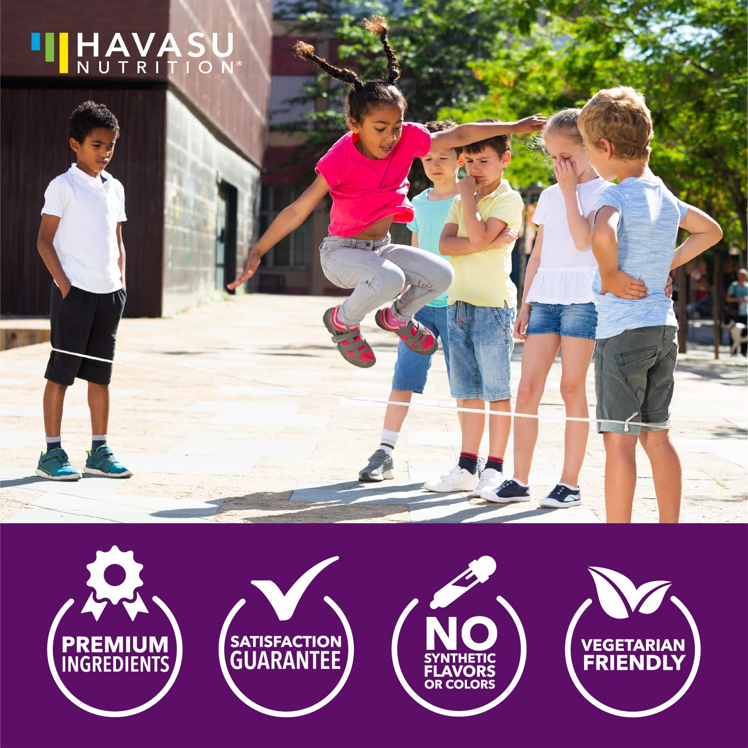 HAVASU NUTRITION comparación de tamaño junto a juguete infantil para escala