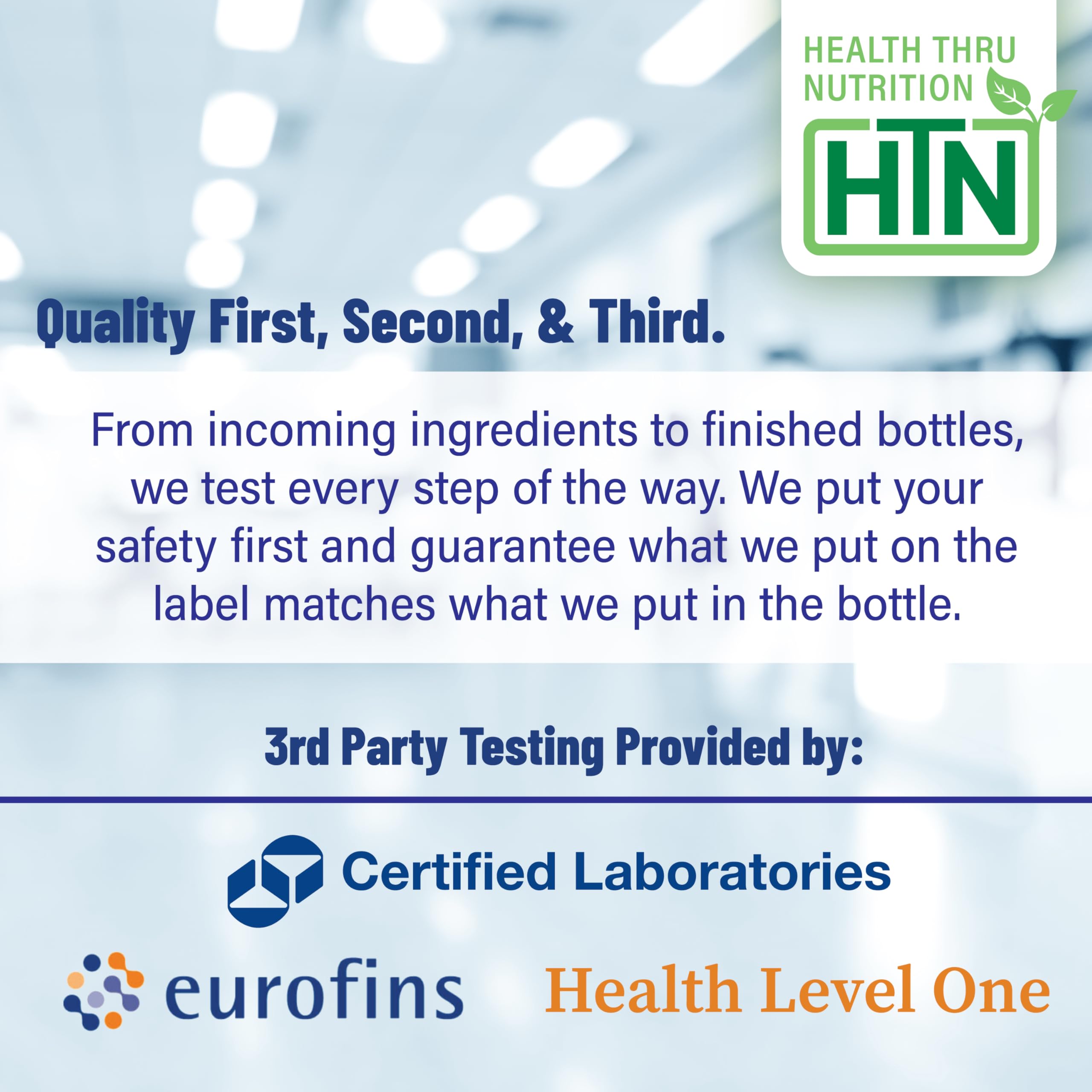 Health Thru Nutrition mano sosteniendo la botella durante la rutina matutina