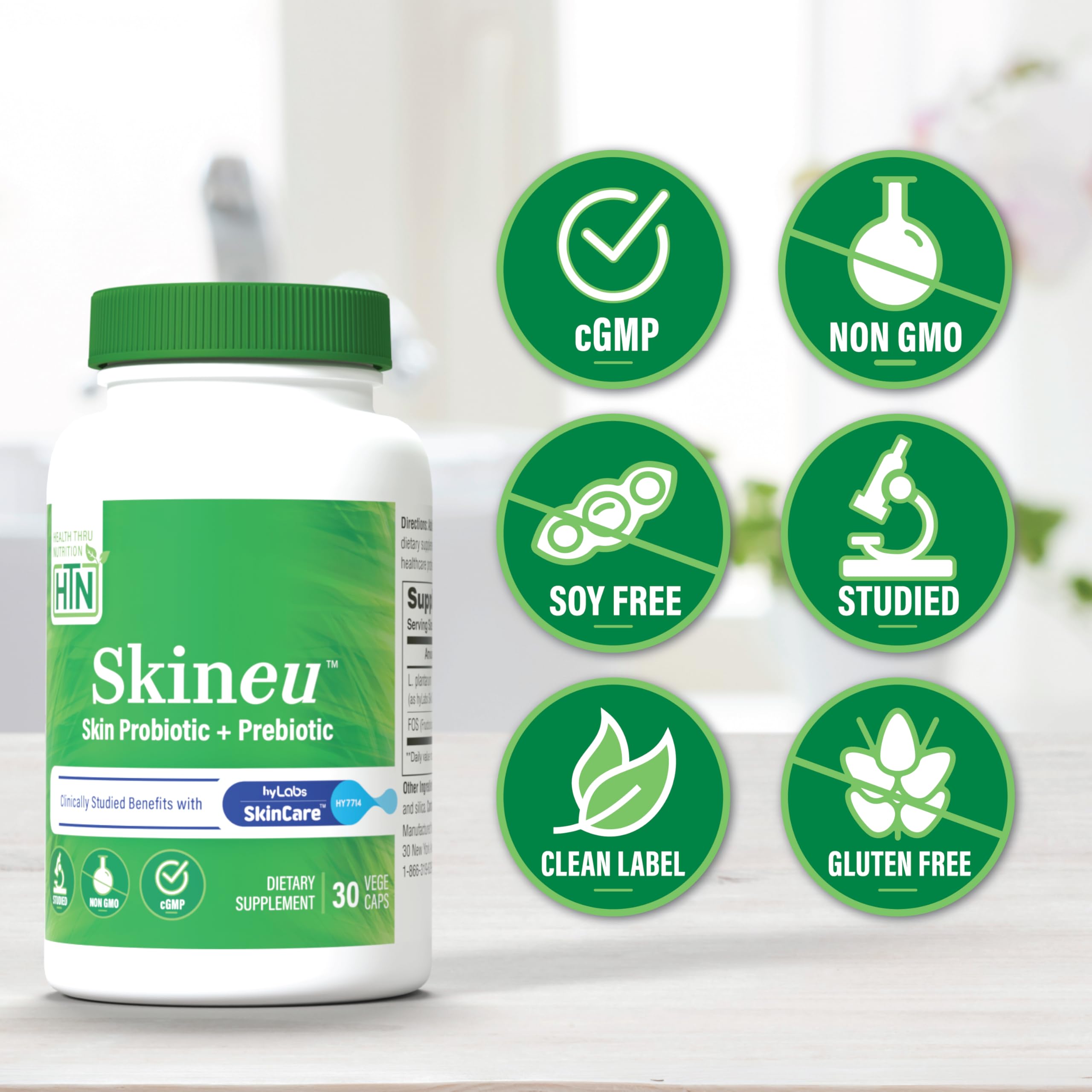 Health Thru Nutrition Skineu en rutina de belleza junto a cremas y agua, complemento interno
