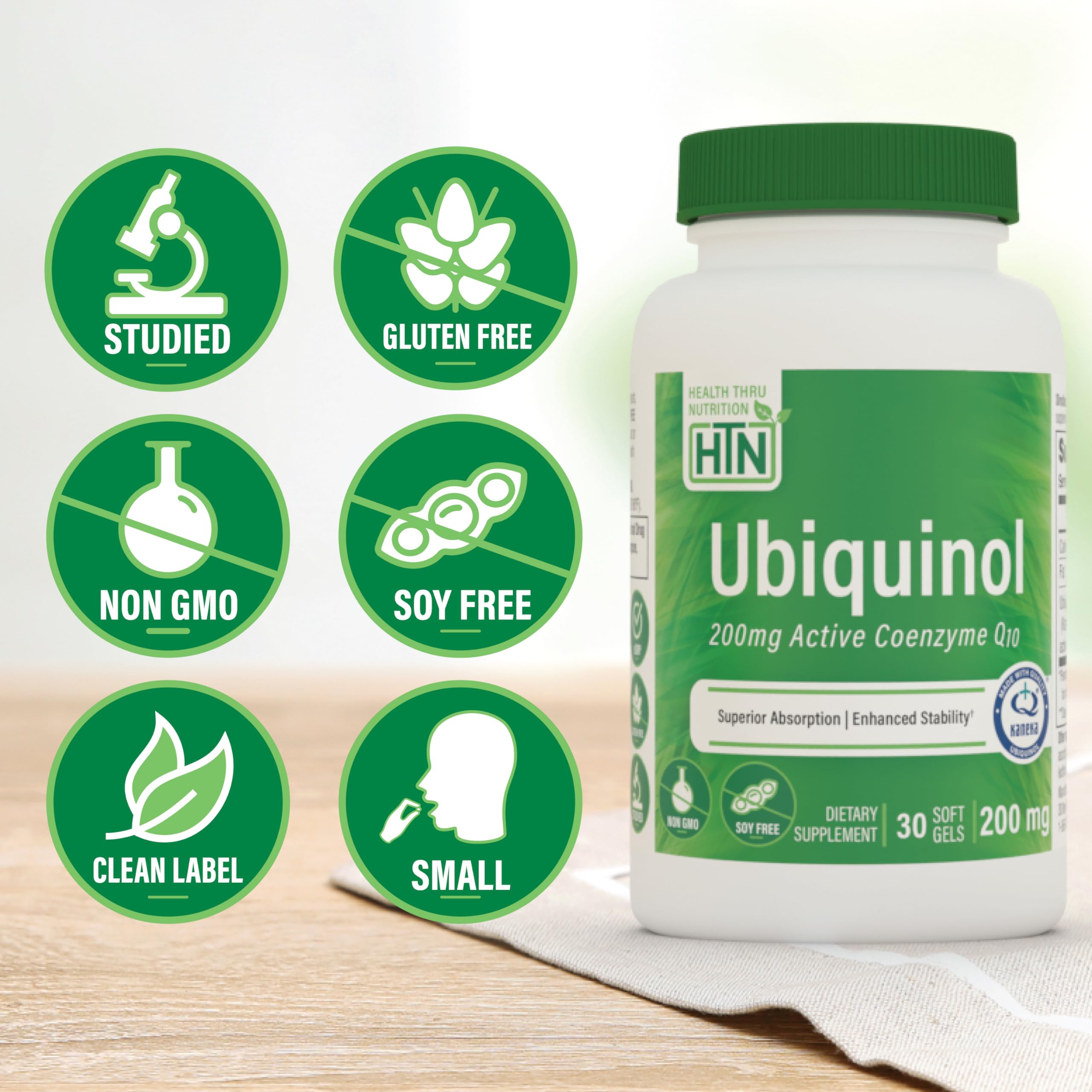 Health Thru Nutrition softgel en mano para comparar tamaño y dosificación clara