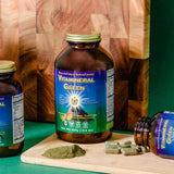 Healthforce Vitamineral Green lateral del envase con sellos vegano, orgánico y sin gluten