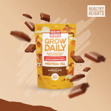 Healthy Heights polvo chocolate en primer plano, textura fina y mezcla fácil