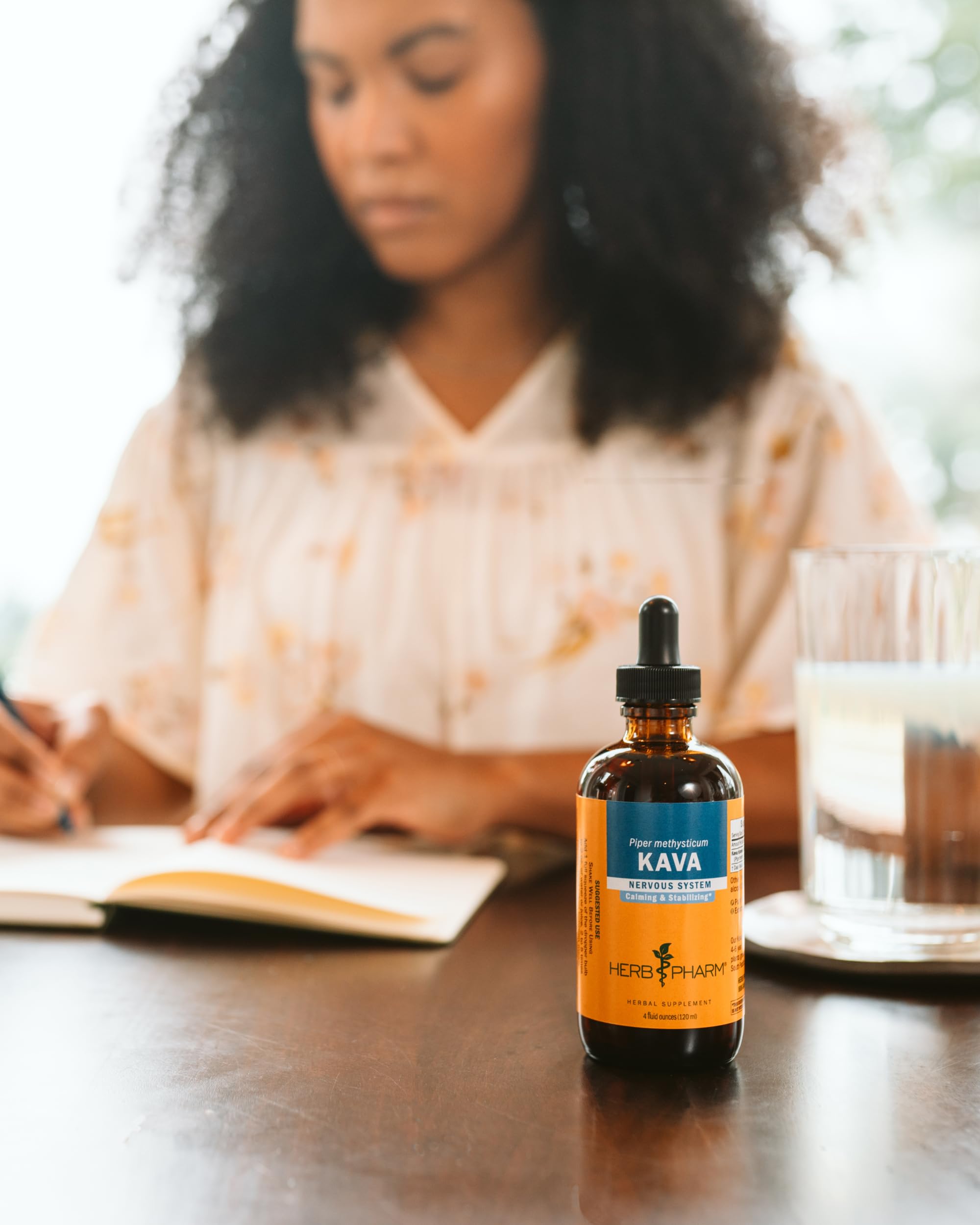 Herb Pharm etiqueta con información de kava noble y certificaciones claras