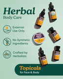 Herb Pharm ramitas frescas en mano, garantía de recolección sostenible