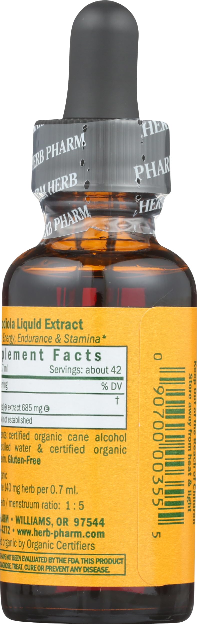 Herb Pharm tintura añadida a un vaso, fácil mezcla y dosificación
