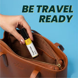 Herb Tantra roll on junto a equipaje en un coche, ideal para viajes