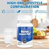 HerbGreat cápsula en mano para comparar tamaño y comodidad de ingestión
