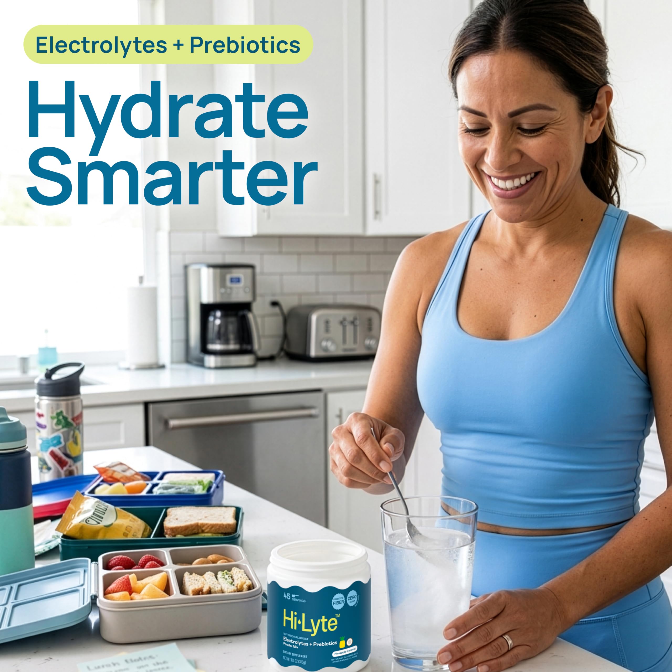 Hi-Lyte junto a mano para comparar tamaño del sobre, portable y práctico