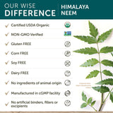 Himalaya producto en ambiente de baño natural evocando cuidado de la piel