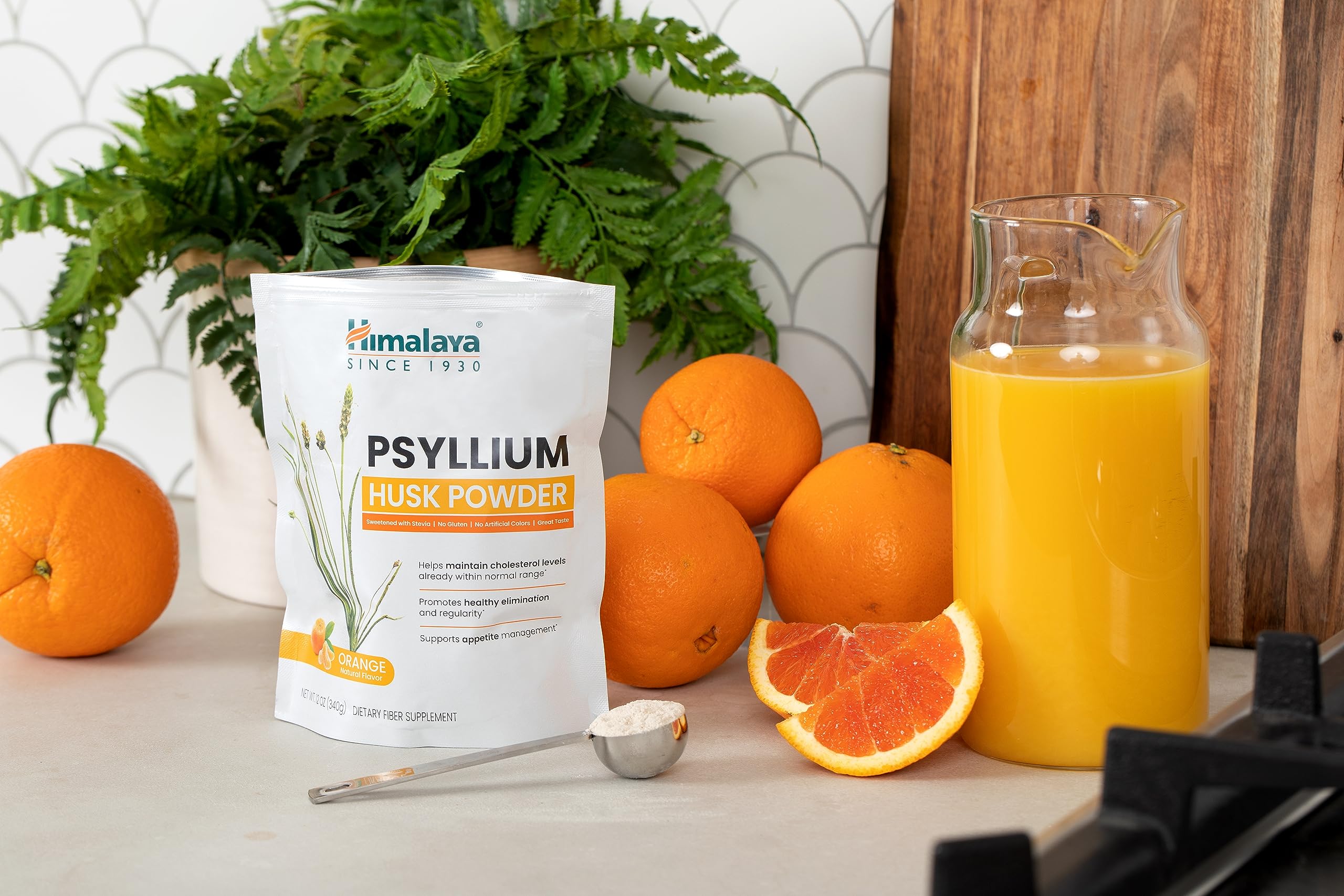 Himalaya polvo integrado en batido con frutas saludable