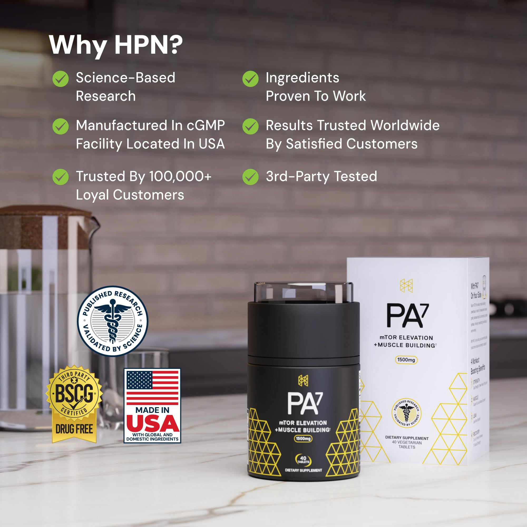 Escena lifestyle con HPN PA(7) junto a botella de agua antes de entrenar