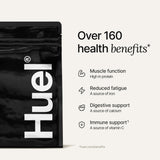 Huel Black batido servido con fruta, opción para recetas y energía