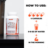 Huge Supplements bote sobre banco de gimnasio mostrando uso en rutina de entrenamiento