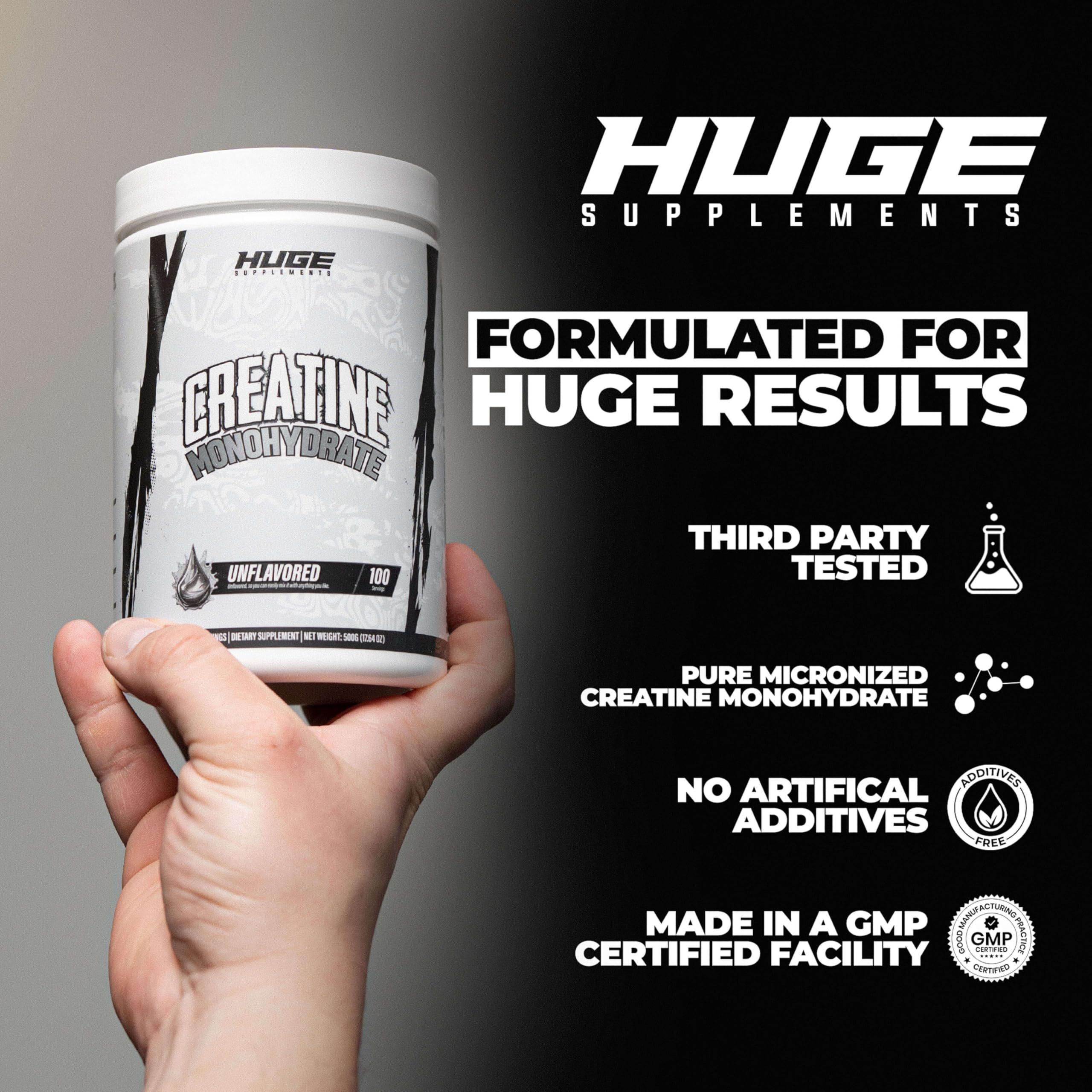 Vaso con creatina Huge Supplements disuelta, mezcla rápida y sin grumos