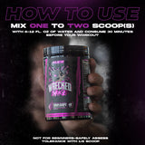 Huge Supplements producto en entorno gym lifestyle para motivar rendimiento
