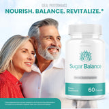IDEAL PERFORMANCE mano sosteniendo cápsula de SugarBalance Max para referencia de tamaño