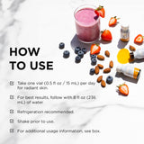 IMAGE Skincare vial en mano para comparar tamaño y conveniencia diaria