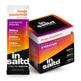 INSALTD frente del sobre mango passionfruit mostrando el diseño y beneficios