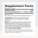 Integrative Therapeutics primer plano de la cápsula mostrando textura y facilidad de ingestión
