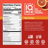 IQBAR botella con IQMIX durante entrenamiento mostrando rehidratación práctica