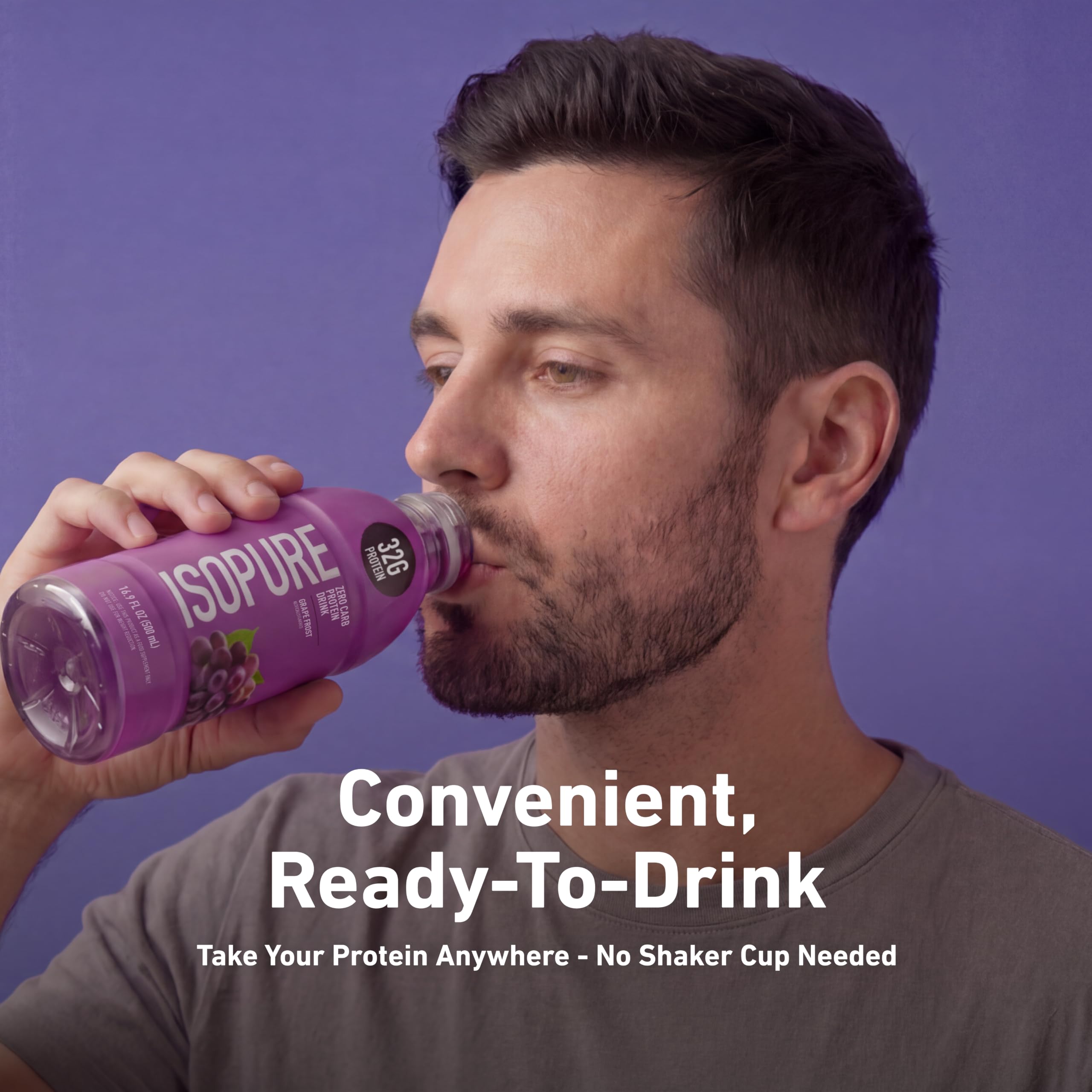 Isopure botella con hielo y uvas representando sabor Grape Frost refrescante