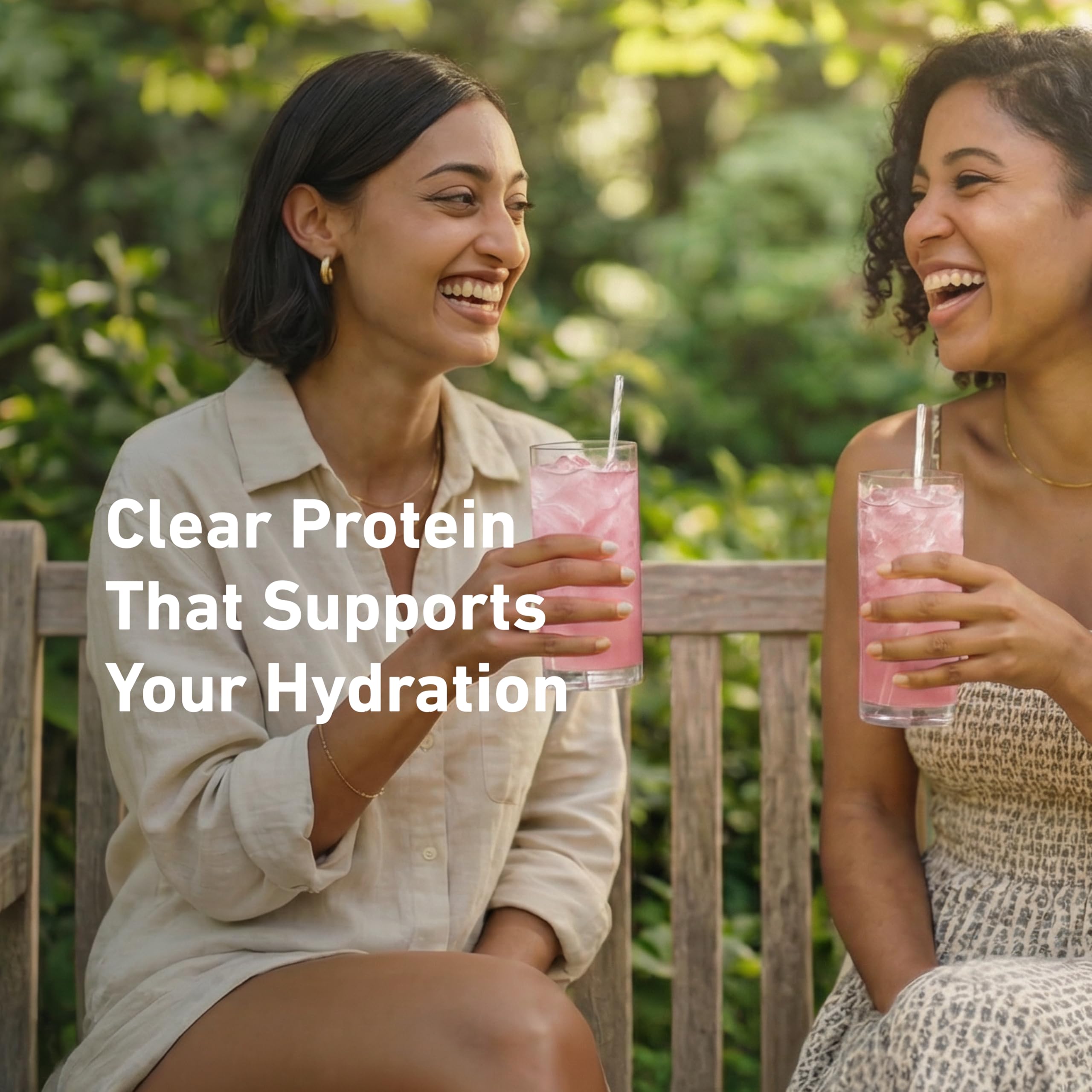 Isopure tamaño en mano para comparar porciones y llevarlo a cualquier parte