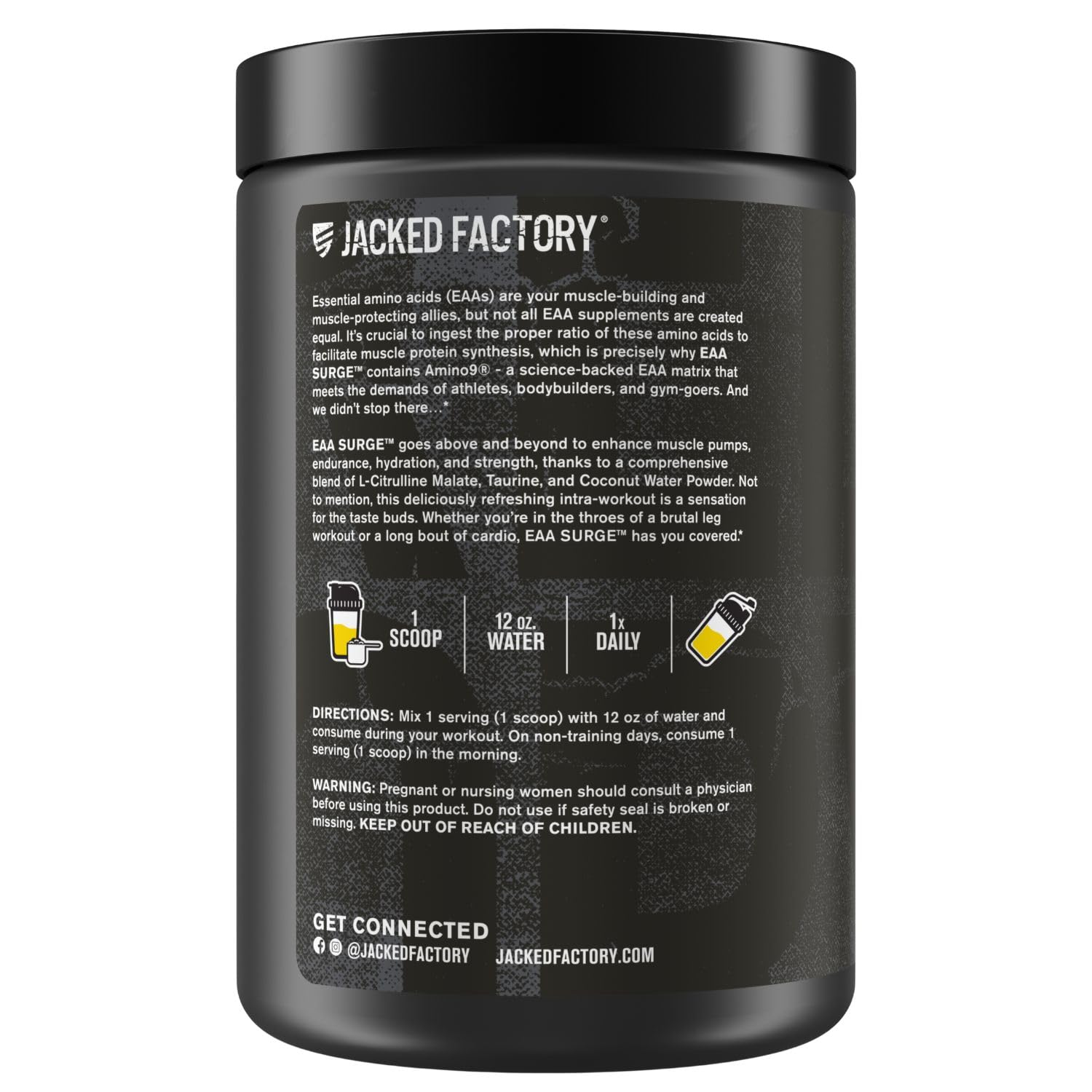 Jacked Factory primer plano de la lista de ingredientes y Amino9 en el envase